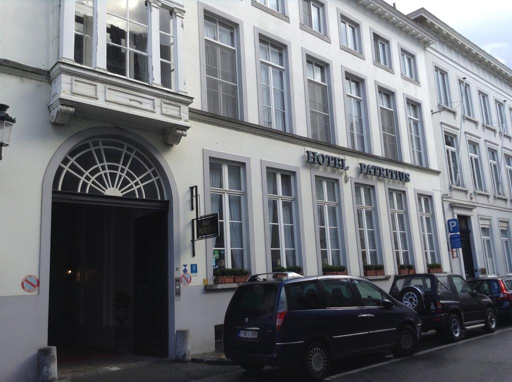 Hotel Patritius Bruges Exterior photo